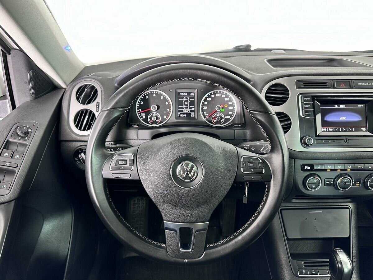 Купить Volkswagen Tiguan с пробегом. Фото: #10