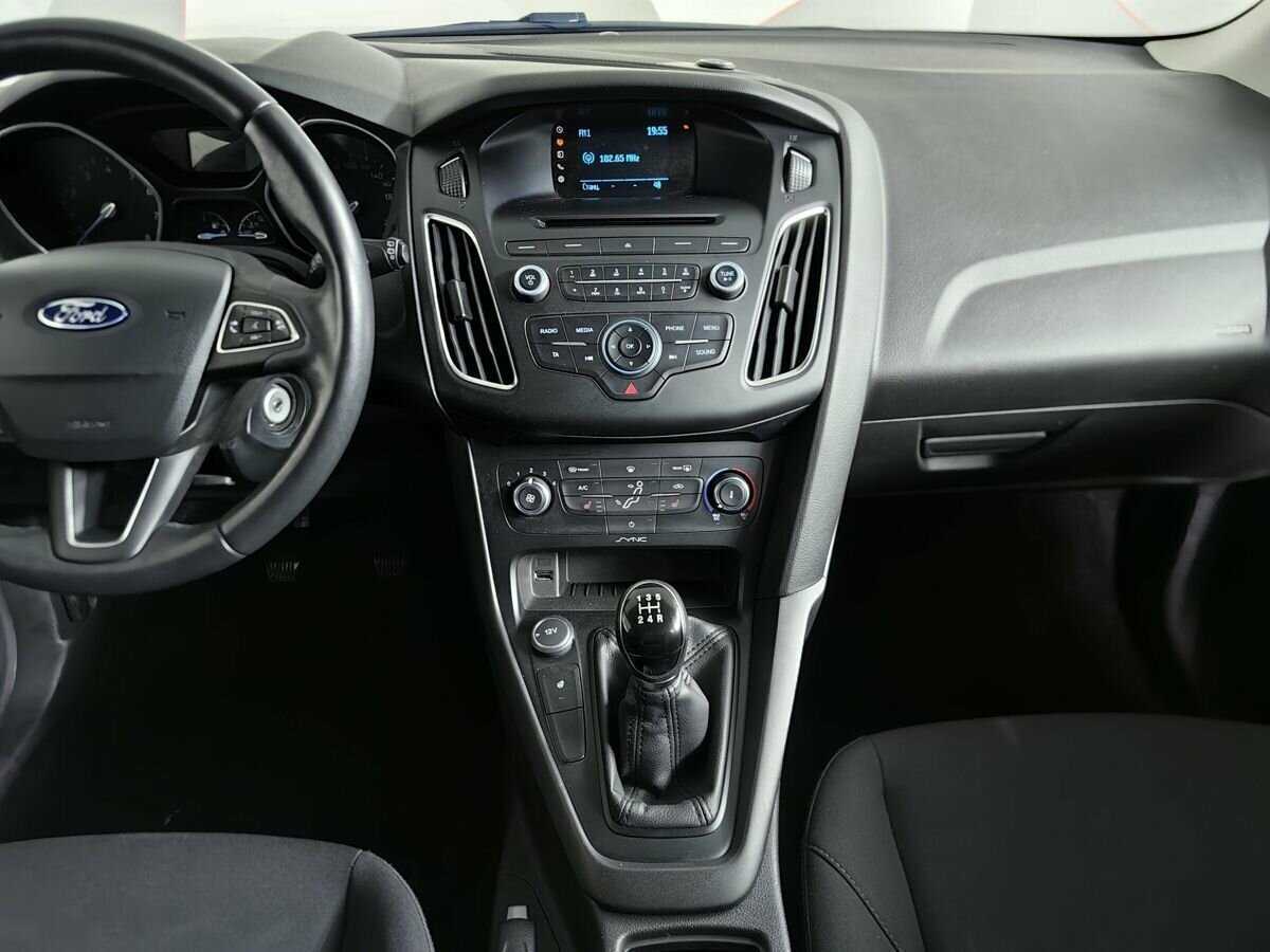 Купить Ford Focus с пробегом. Фото: #10