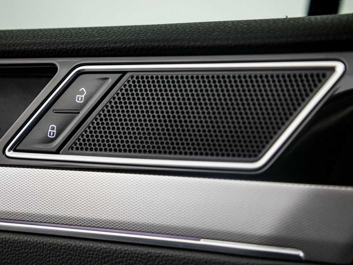Купить Volkswagen Passat с пробегом. Фото: #17