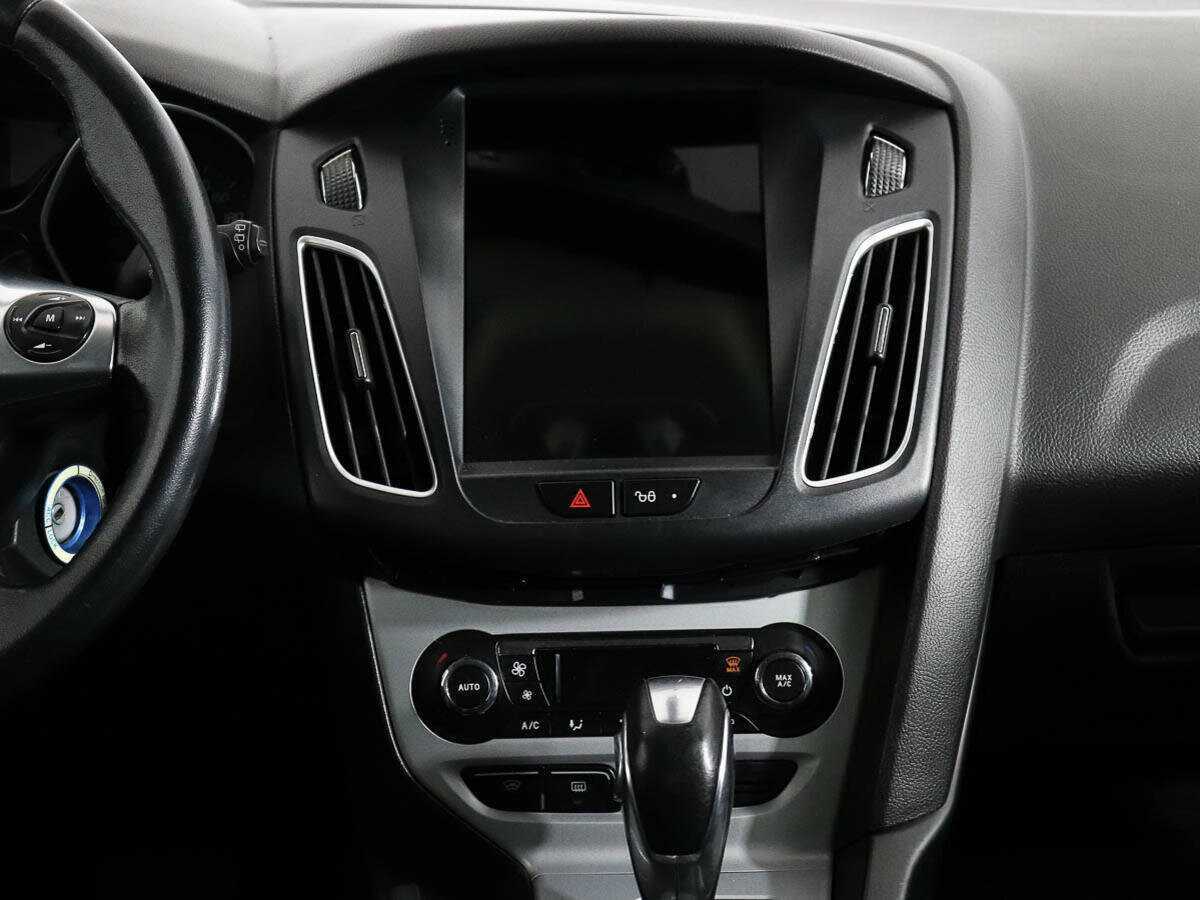 Купить Ford Focus с пробегом. Фото: #11