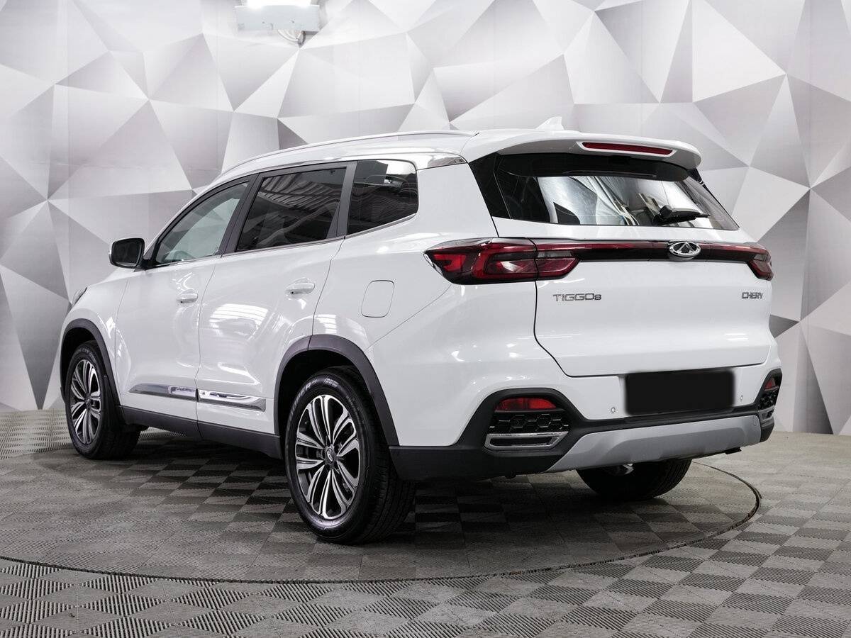 Купить Chery Tiggo 8 с пробегом. Фото: #2