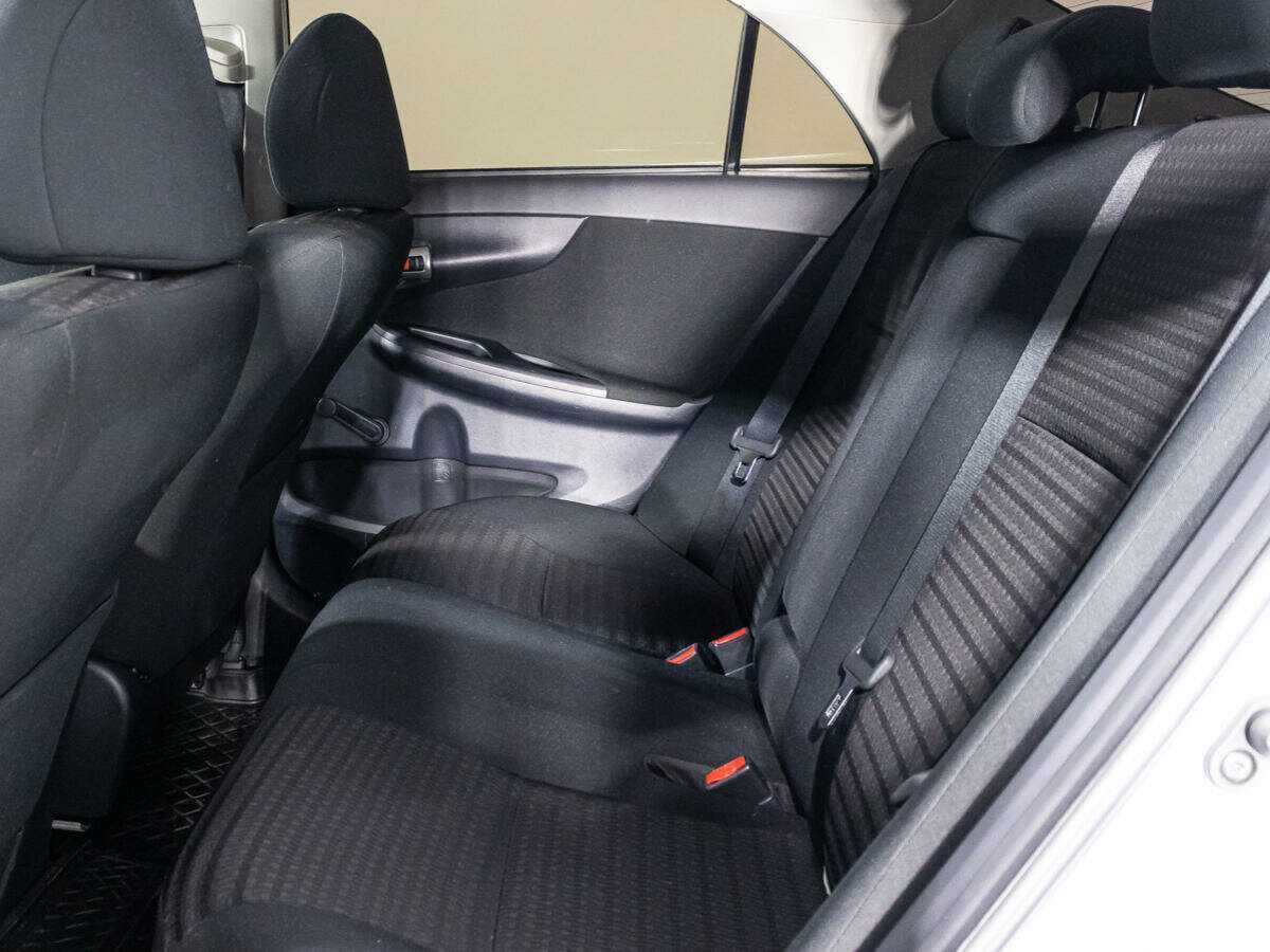 Купить Toyota Corolla с пробегом. Фото: #9