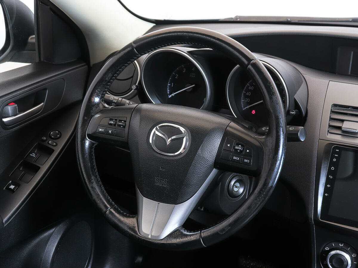 Купить Mazda 3 с пробегом. Фото: #12