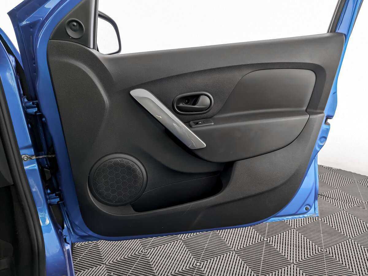 Купить Renault Logan с пробегом. Фото: #19