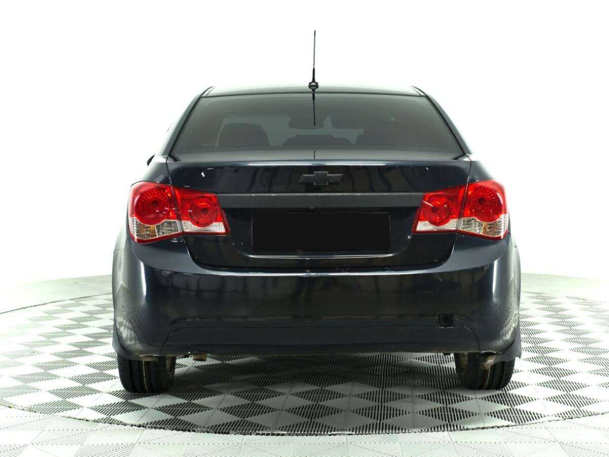 Купить Chevrolet Cruze с пробегом. Фото: #5