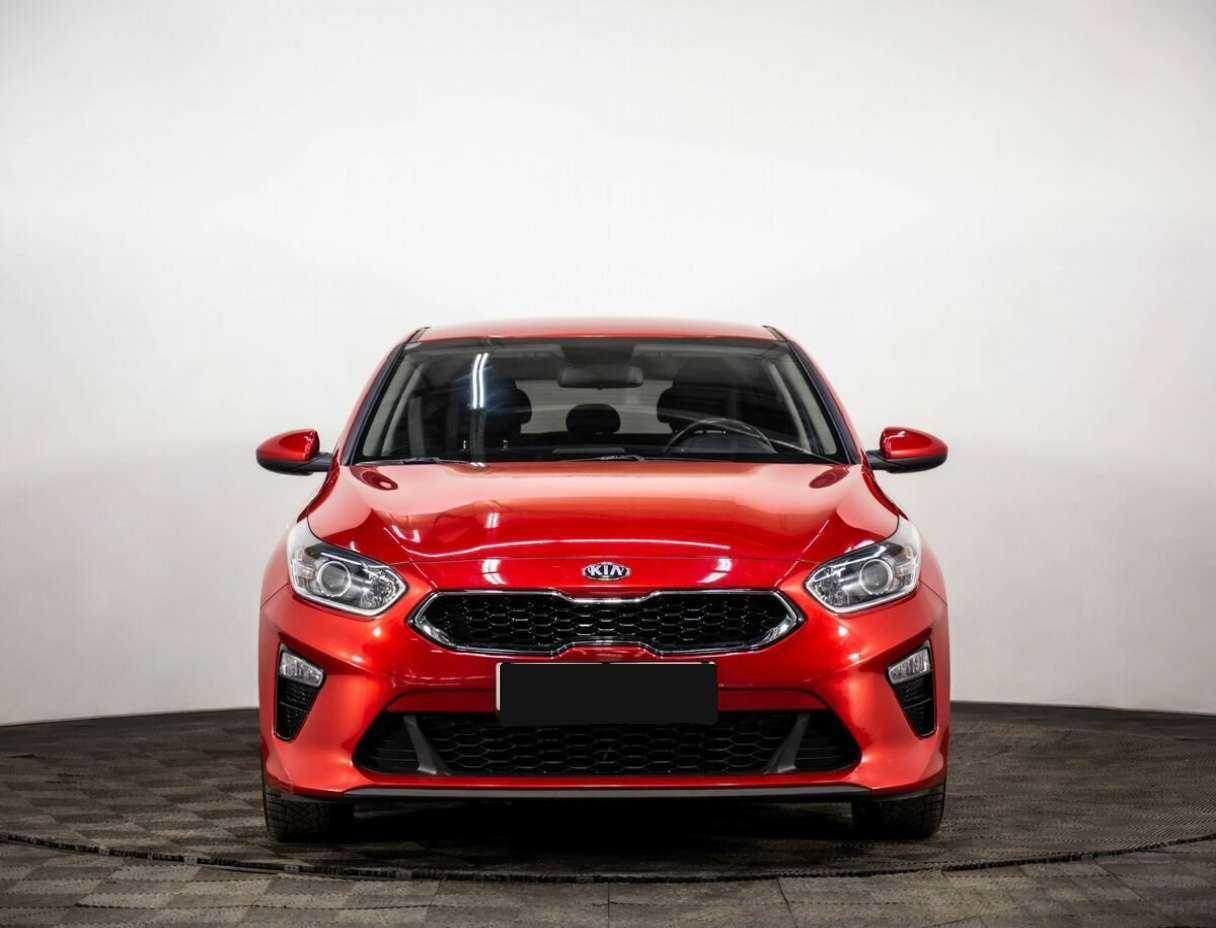 Купить Kia Ceed с пробегом. Фото: #1