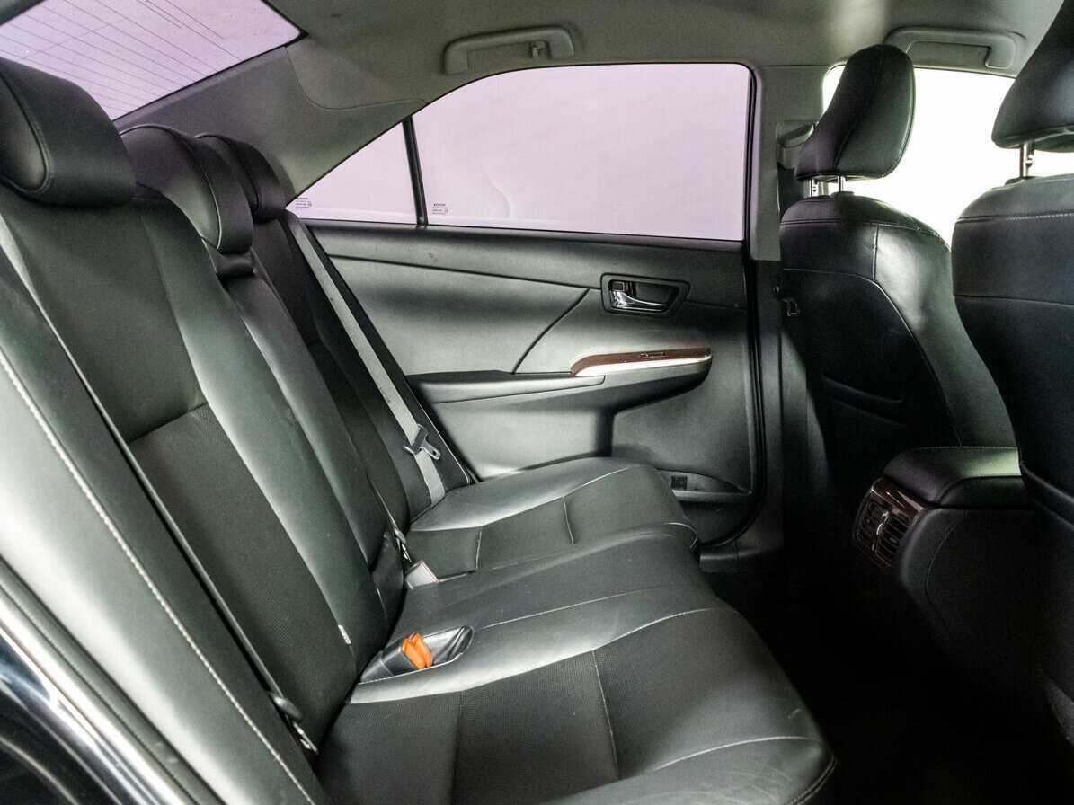 Купить Toyota Camry с пробегом. Фото: #12
