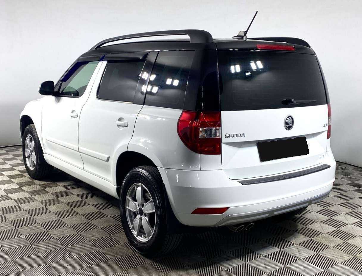 Купить Skoda Yeti с пробегом. Фото: #5