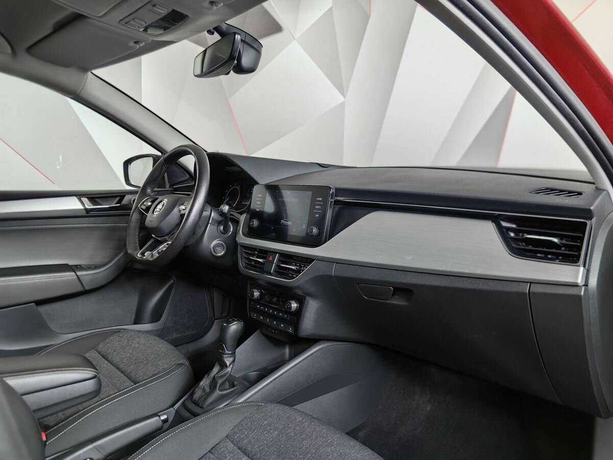 Купить Skoda Rapid с пробегом. Фото: #8