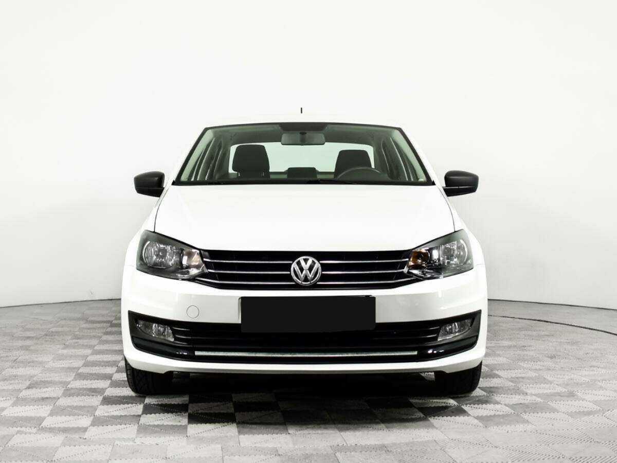 Купить Volkswagen Polo с пробегом. Фото: #1