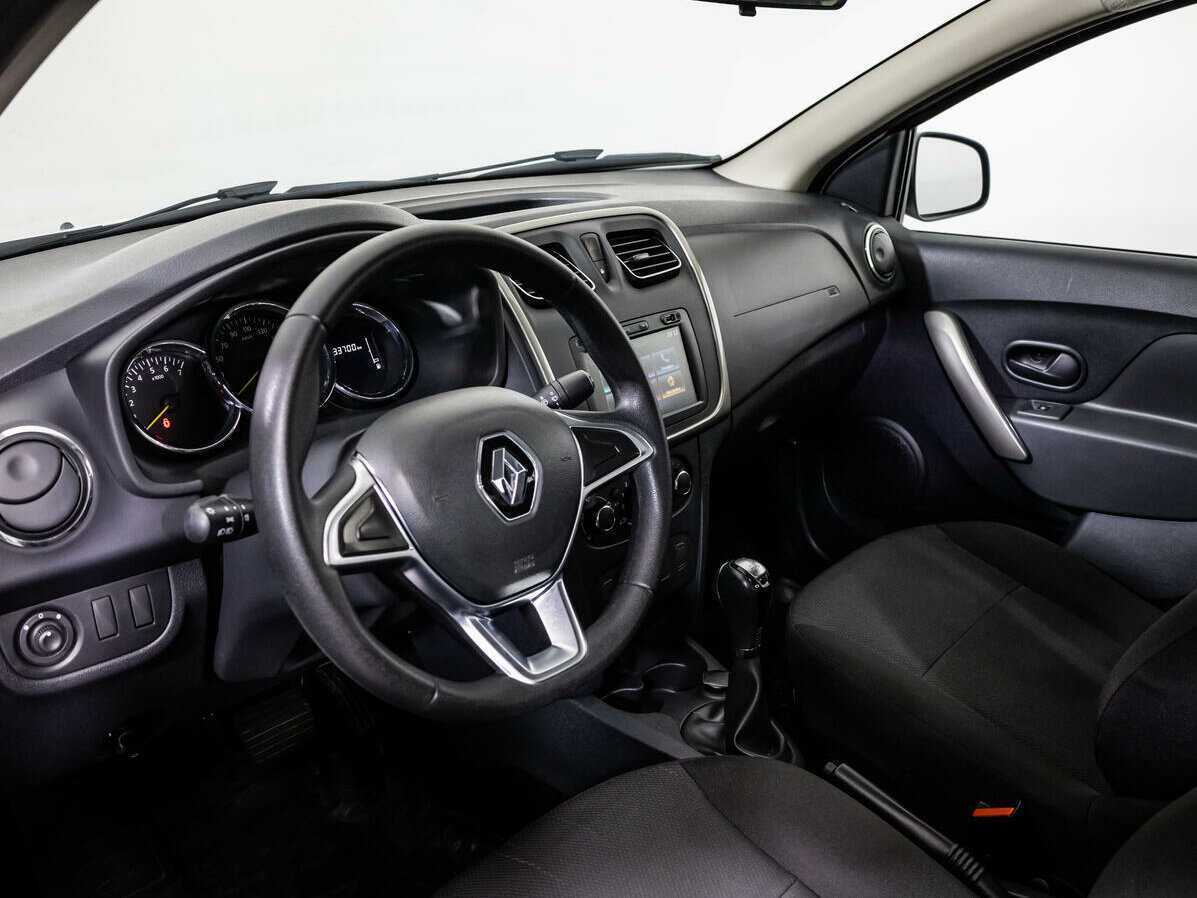Купить Renault Logan с пробегом. Фото: #10