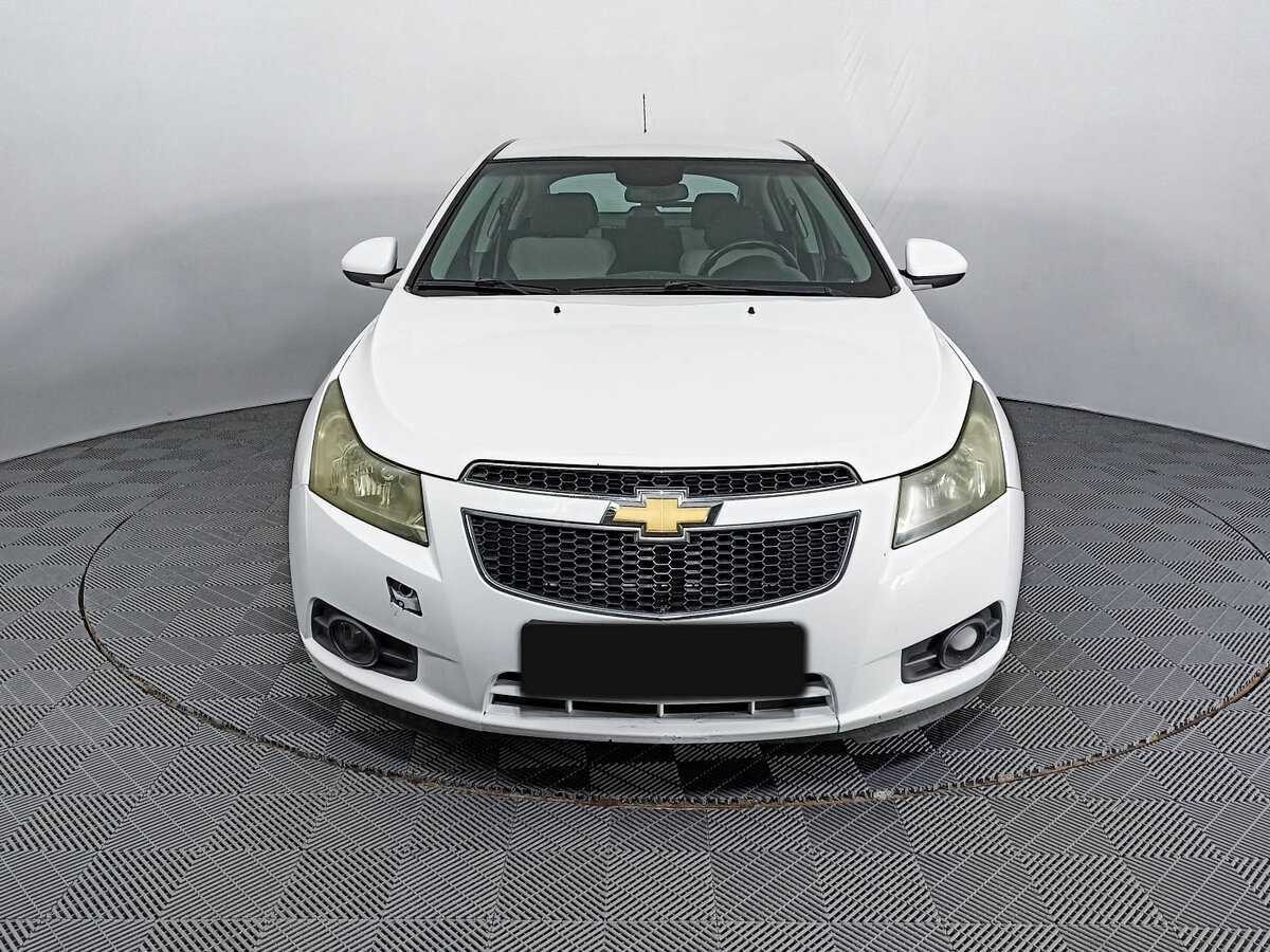 Купить Chevrolet Cruze с пробегом. Фото: #1