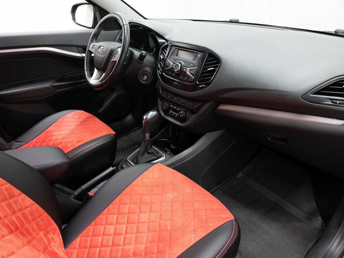 Купить Lada (ВАЗ) Vesta с пробегом. Фото: #12