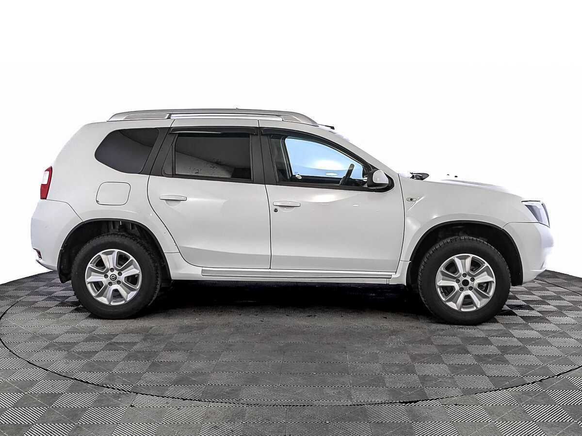 Купить Nissan Terrano с пробегом. Фото: #3