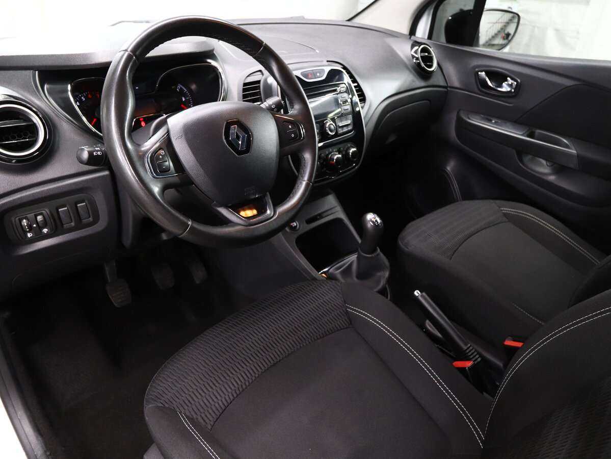 Купить Renault Kaptur с пробегом. Фото: #4