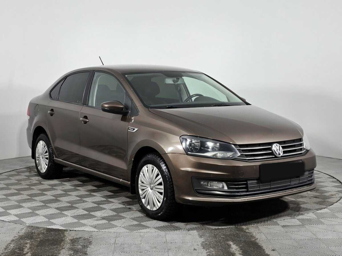 Купить Volkswagen Polo с пробегом. Фото: #2