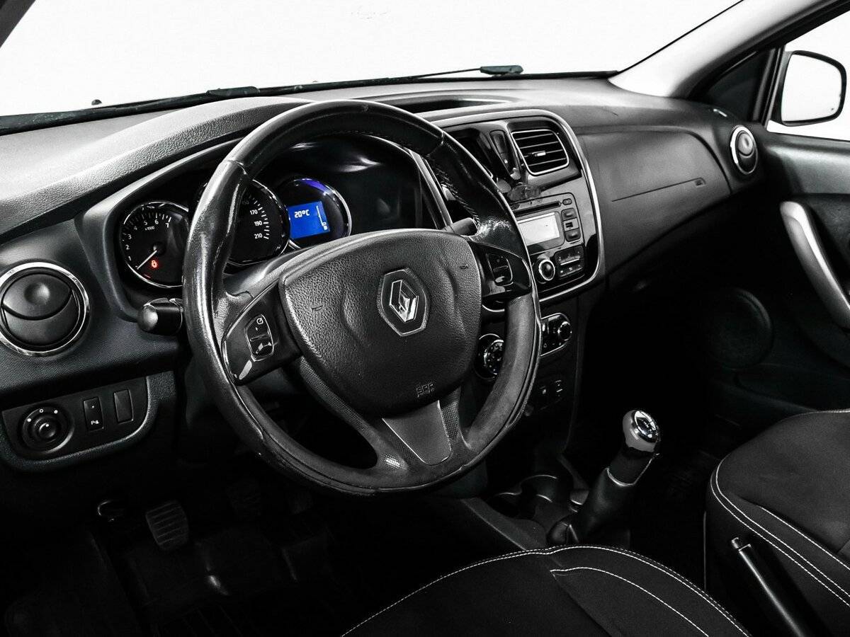 Купить Renault Logan с пробегом. Фото: #11