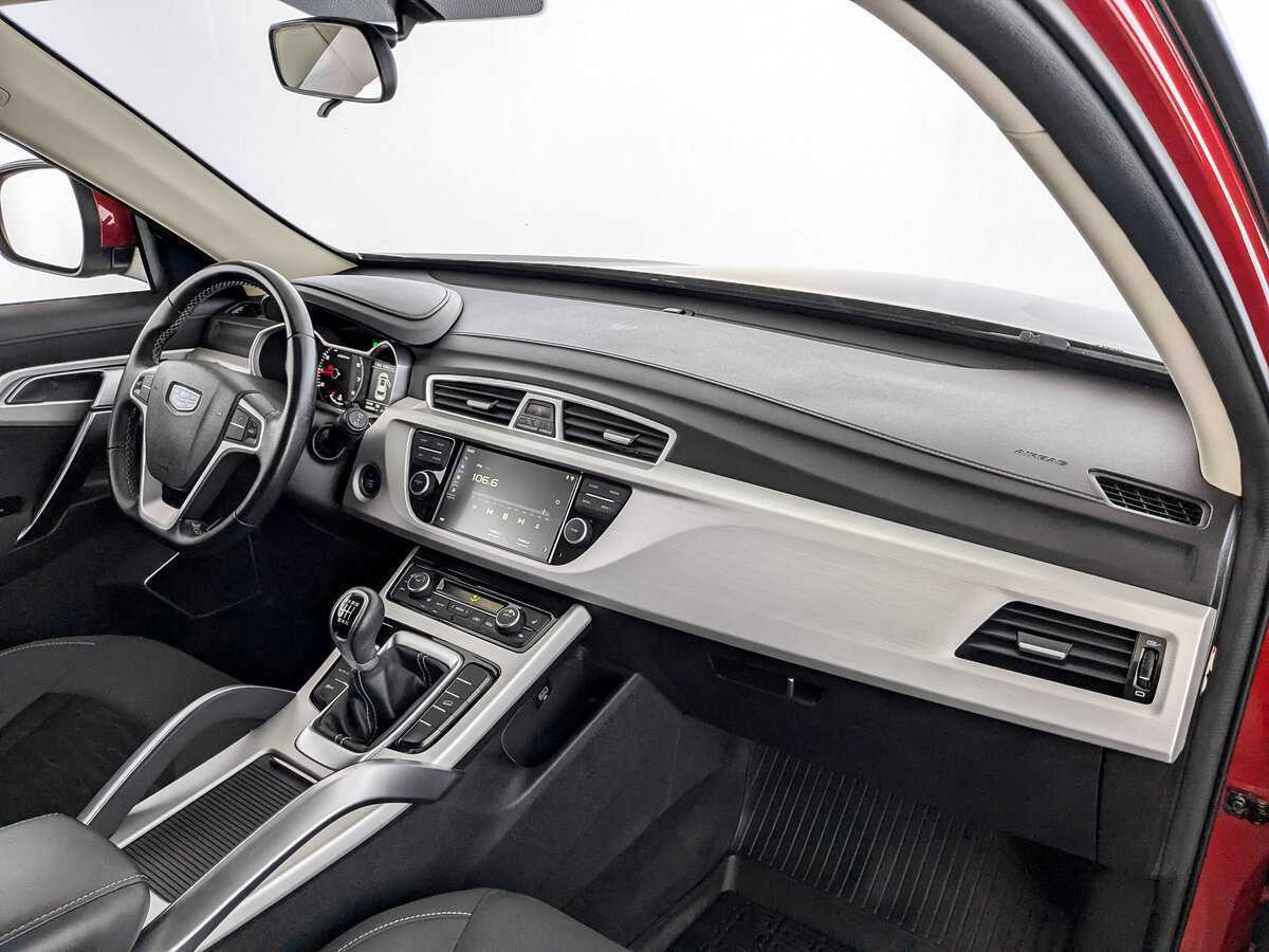 Купить Geely Atlas с пробегом. Фото: #10