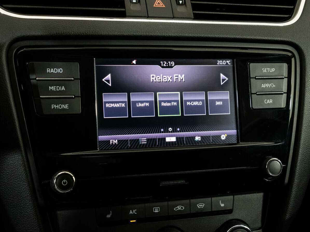 Купить Skoda Octavia с пробегом. Фото: #11