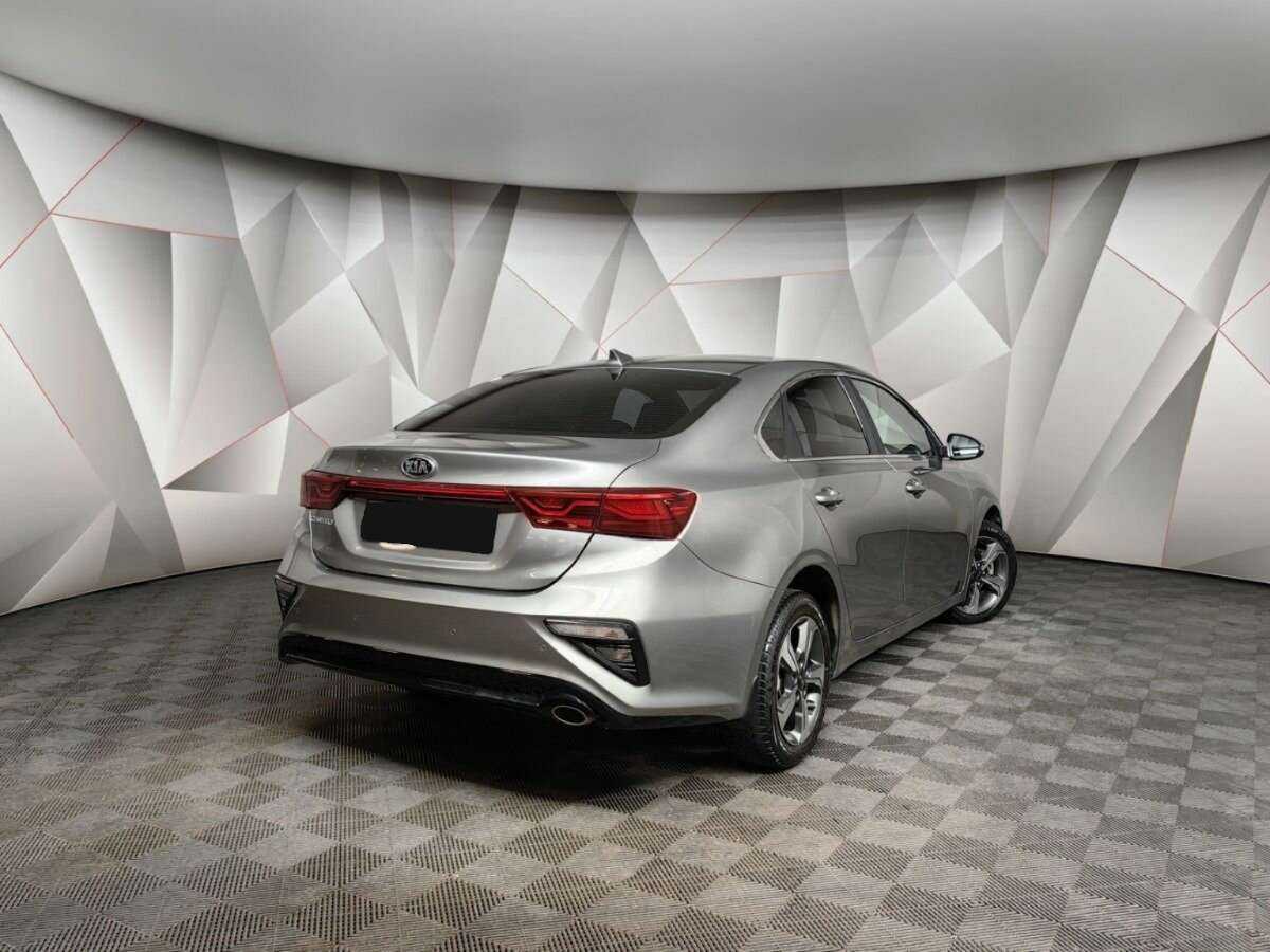 Купить Kia Cerato с пробегом. Фото: #1