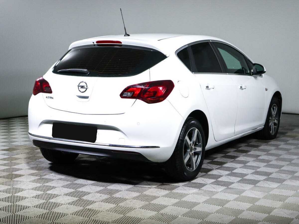 Купить Opel Astra с пробегом. Фото: #3