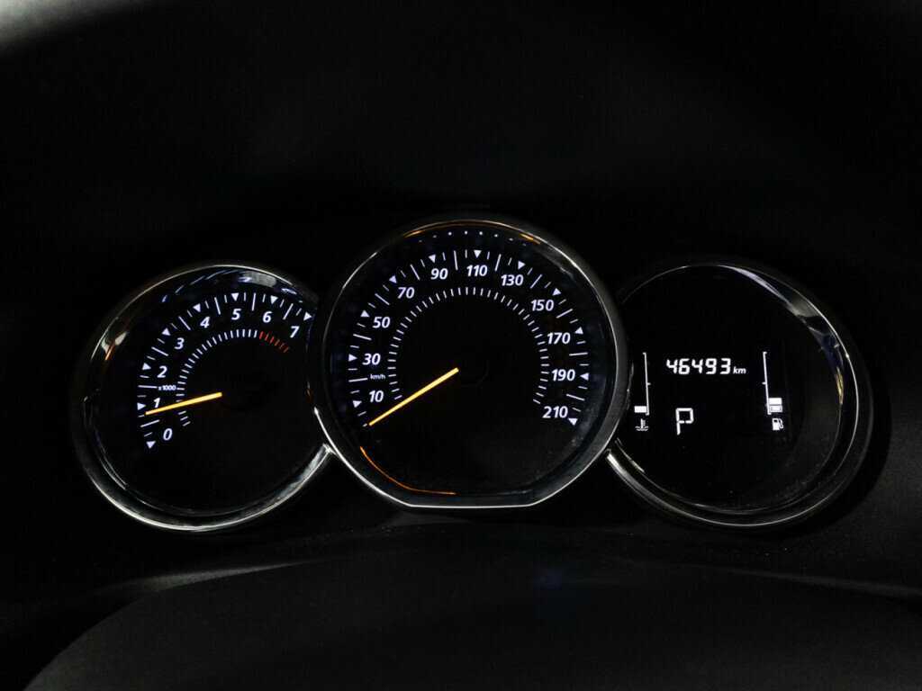 Купить Renault Logan с пробегом. Фото: #11