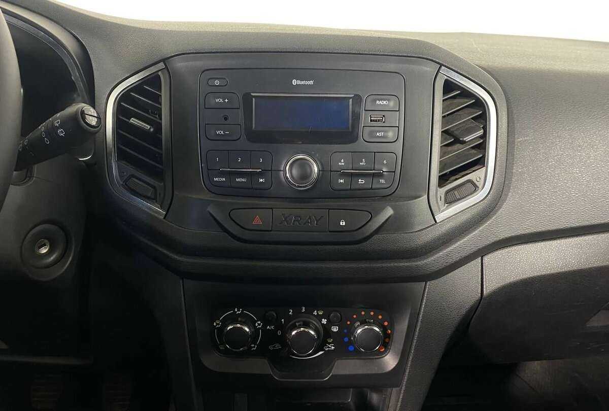 Купить Lada (ВАЗ) XRAY с пробегом. Фото: #11