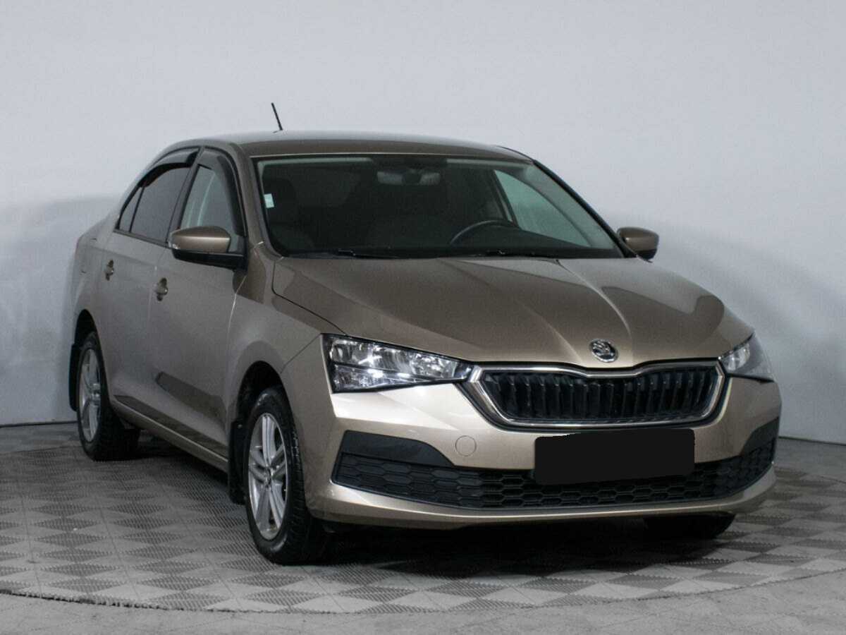 Купить Skoda Rapid с пробегом. Фото: #2