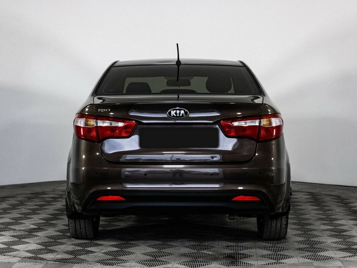 Купить Kia Rio с пробегом. Фото: #4