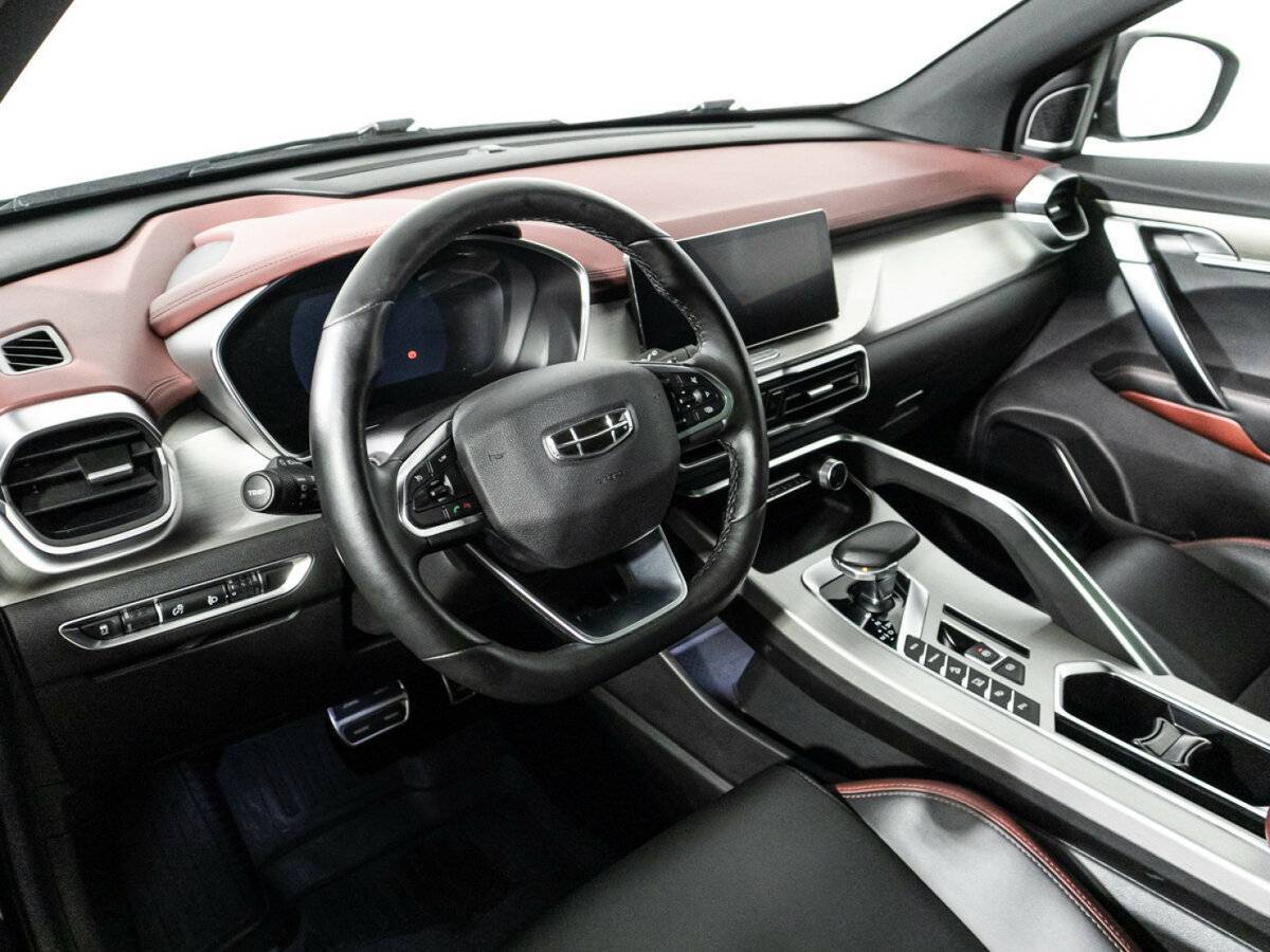 Купить Geely Coolray с пробегом. Фото: #10