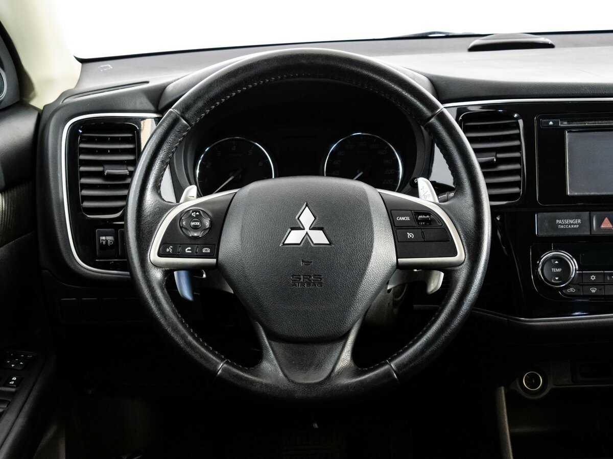 Купить Mitsubishi Outlander с пробегом. Фото: #9