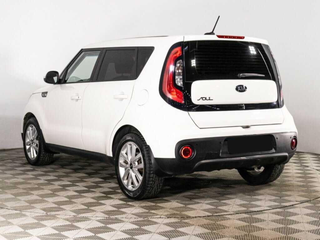 Купить Kia Soul с пробегом. Фото: #6