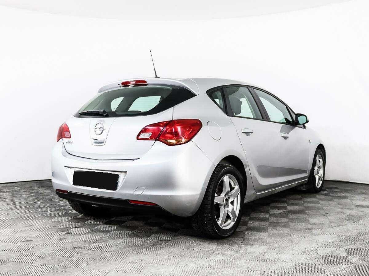 Купить Opel Astra с пробегом. Фото: #4