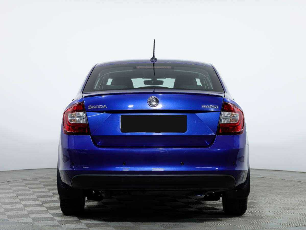 Купить Skoda Rapid с пробегом. Фото: #5