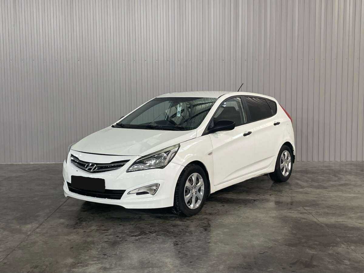 Купить Hyundai Solaris с пробегом. Фото: #0