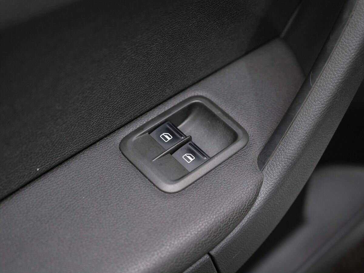 Купить Skoda Yeti с пробегом. Фото: #14