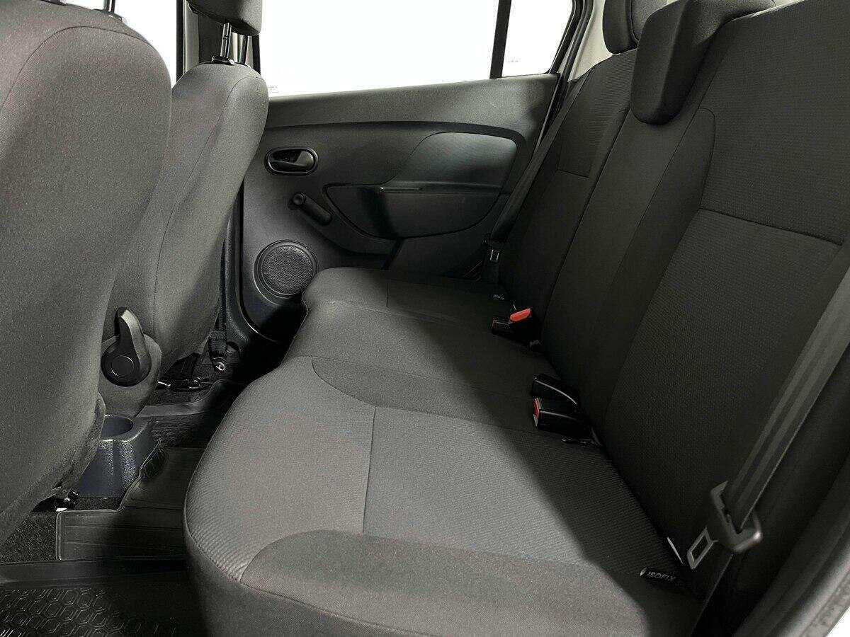 Купить Renault Logan с пробегом. Фото: #9