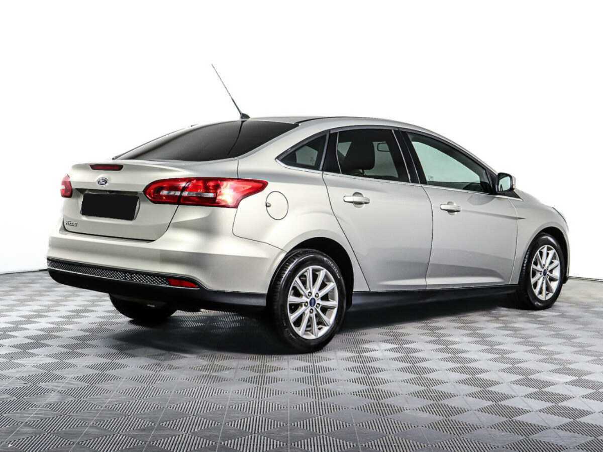 Купить Ford Focus с пробегом. Фото: #3