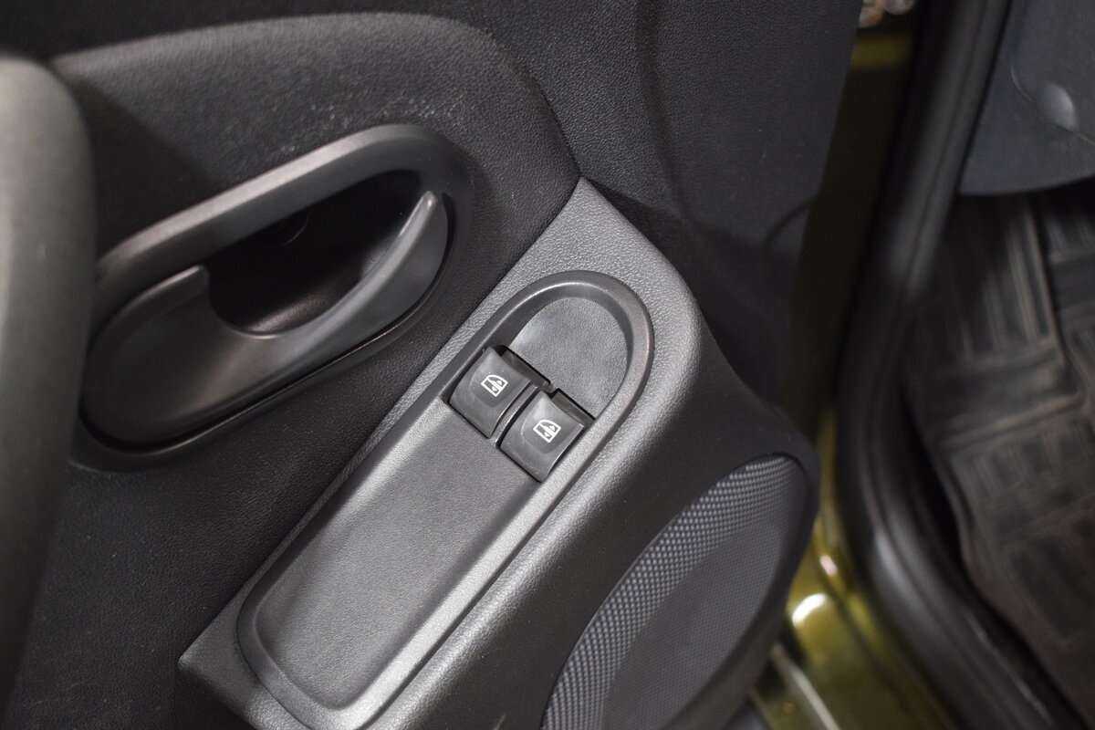 Купить Renault Duster с пробегом. Фото: #12