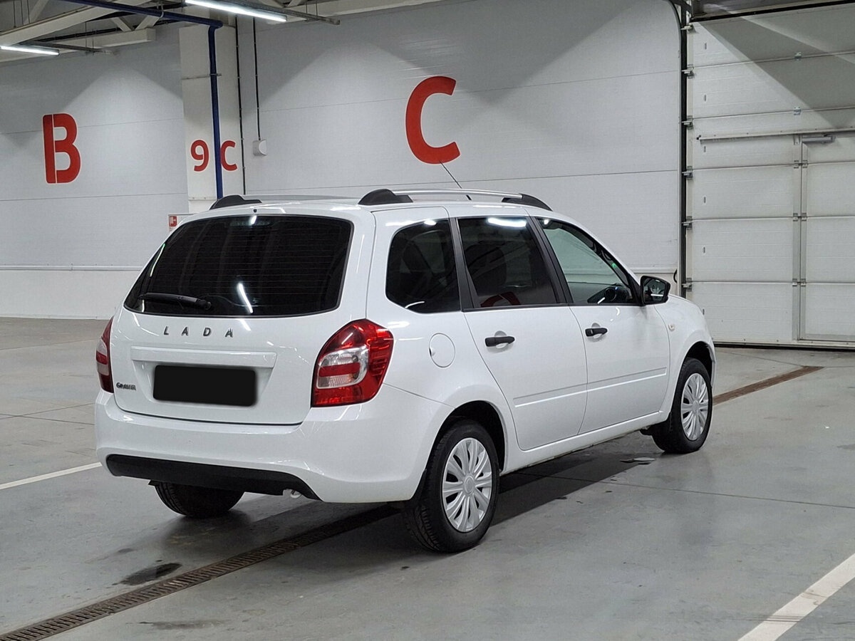 Купить Lada (ВАЗ) Granta с пробегом. Фото: #4