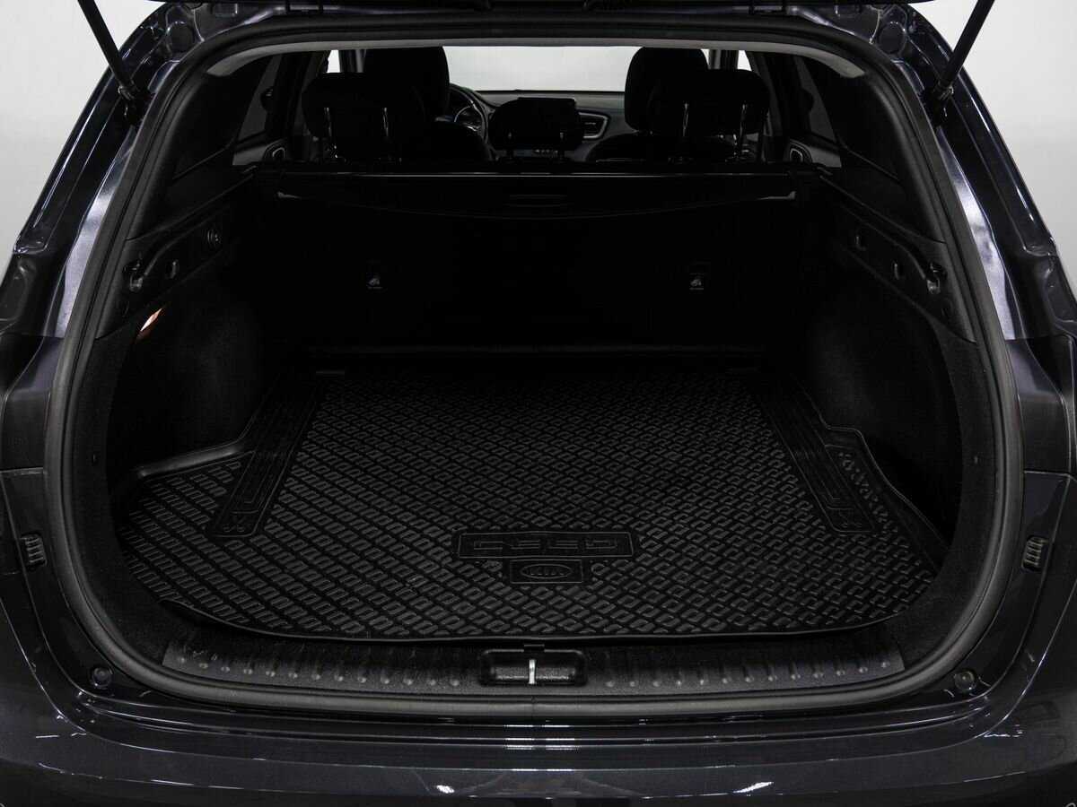 Купить Kia Ceed с пробегом. Фото: #22