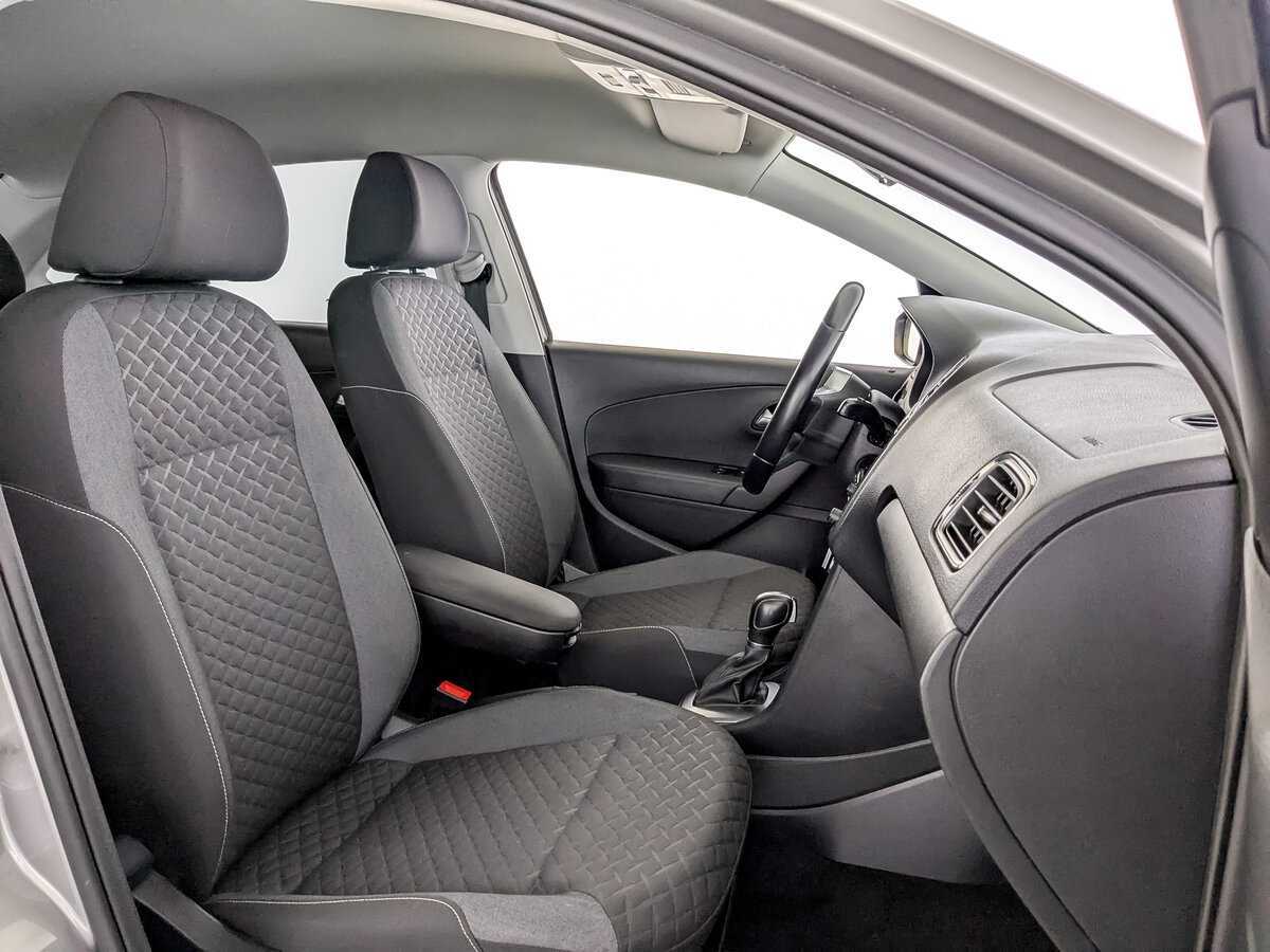 Купить Volkswagen Polo с пробегом. Фото: #22