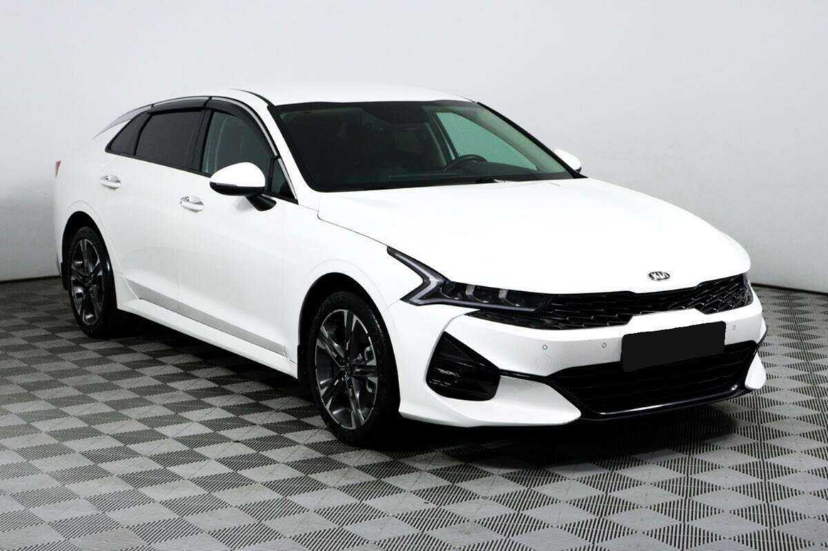 Купить Kia K5 с пробегом. Фото: #2