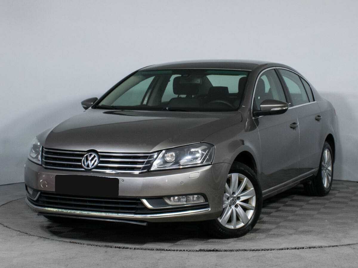 Купить Volkswagen Passat с пробегом. Фото: #0