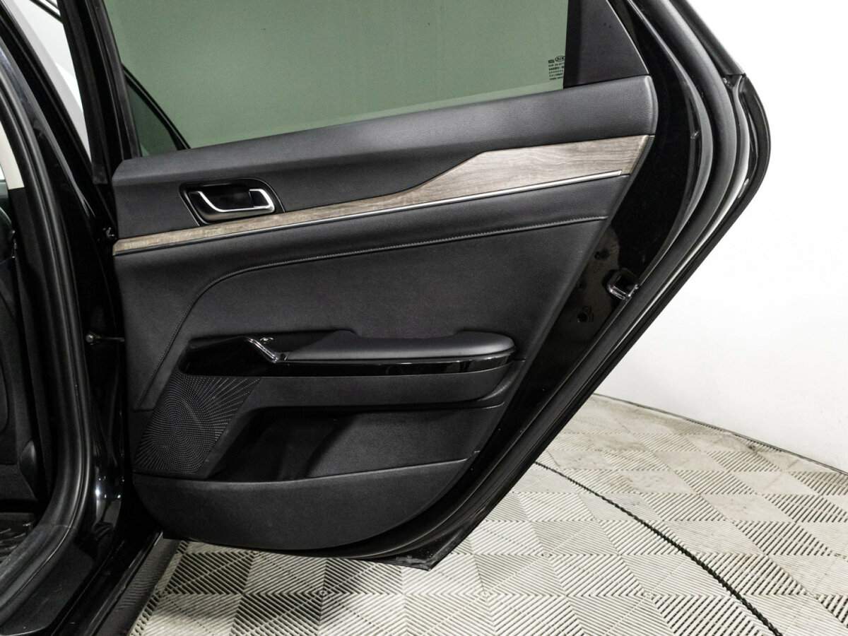 Купить Kia K5 с пробегом. Фото: #28