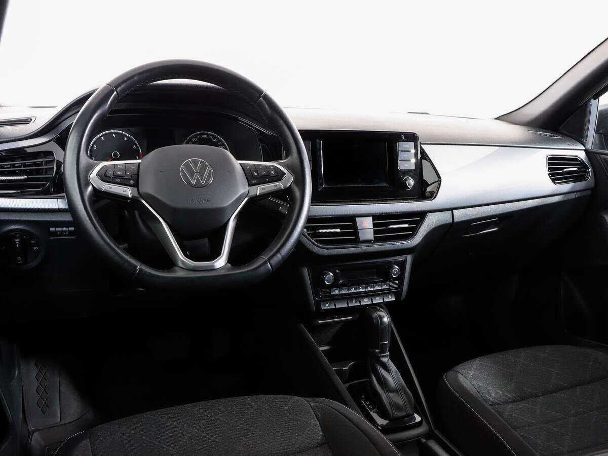 Купить Volkswagen Polo с пробегом. Фото: #8