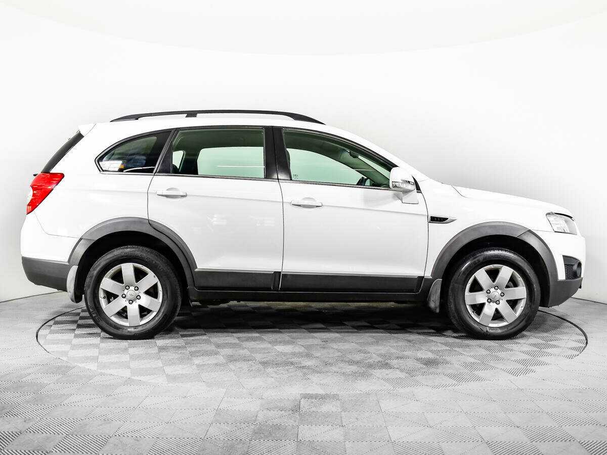 Купить Chevrolet Captiva с пробегом. Фото: #3