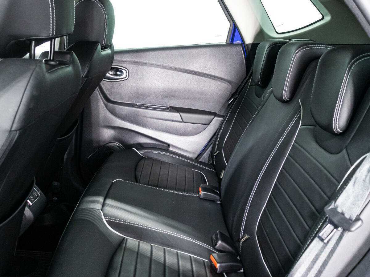 Купить Renault Kaptur с пробегом. Фото: #9