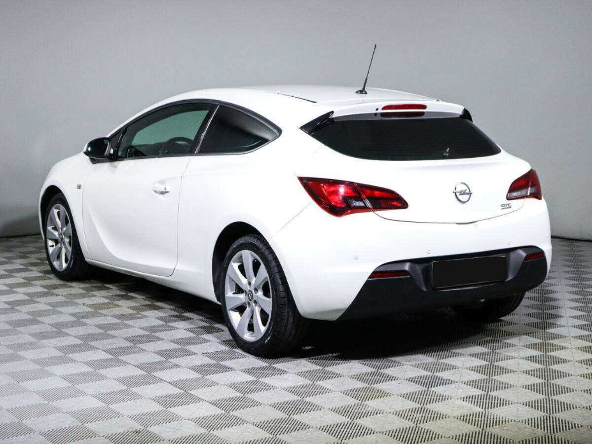 Купить Opel Astra с пробегом. Фото: #6
