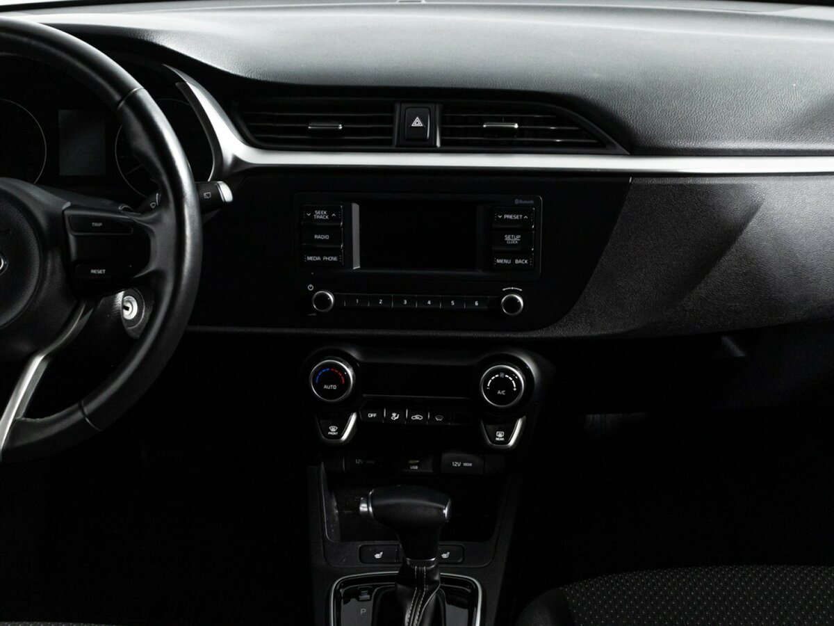 Купить Kia Rio с пробегом. Фото: #13